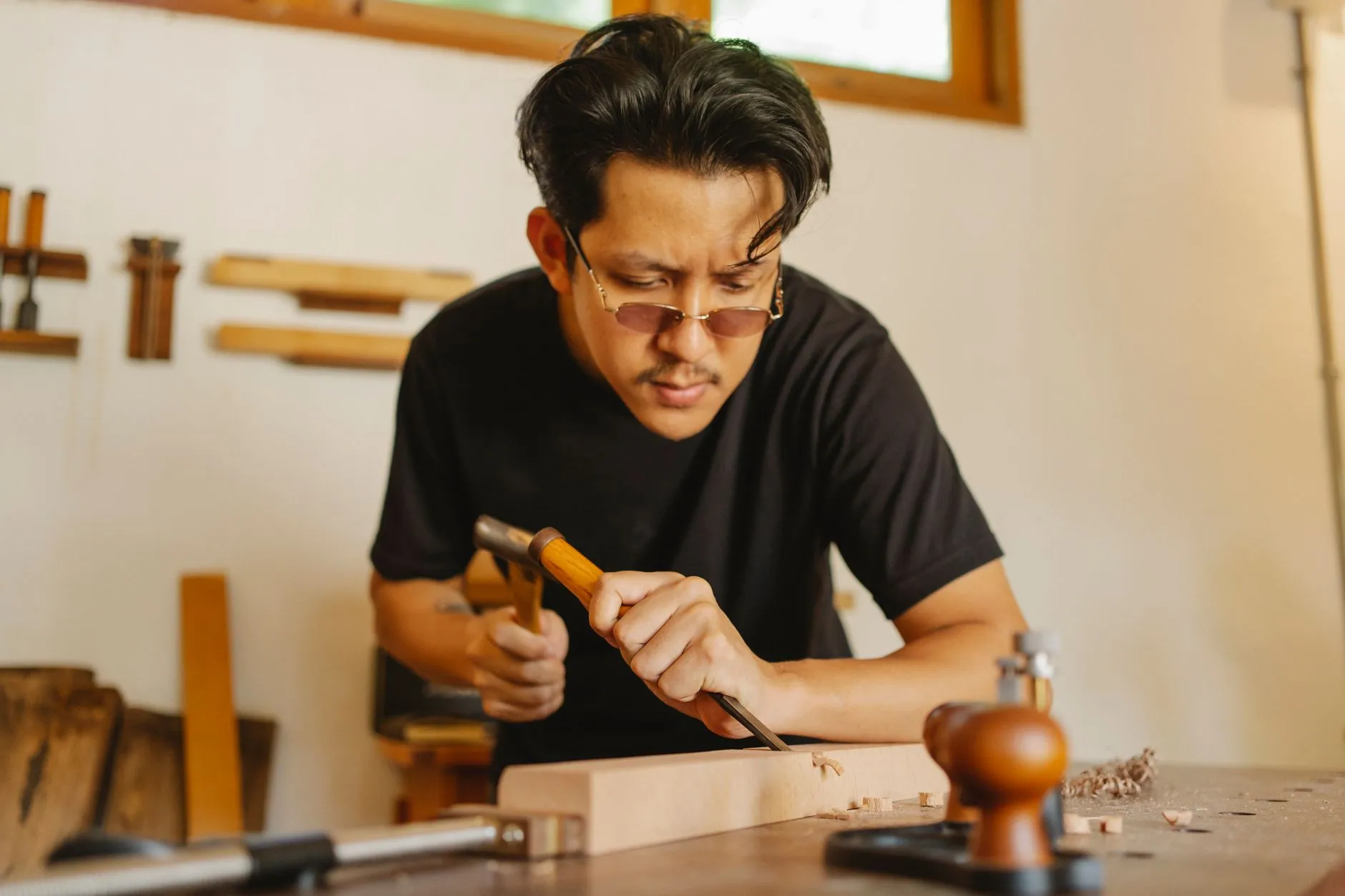 2025长三角会展产业新规解读:特装展台搭建标准与安全要求全梳理
